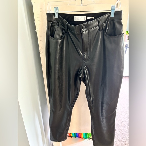 Abercrombie & Fitch Black Skinny Vegan Leather Pants 12s curve love - Picture 3 of 6